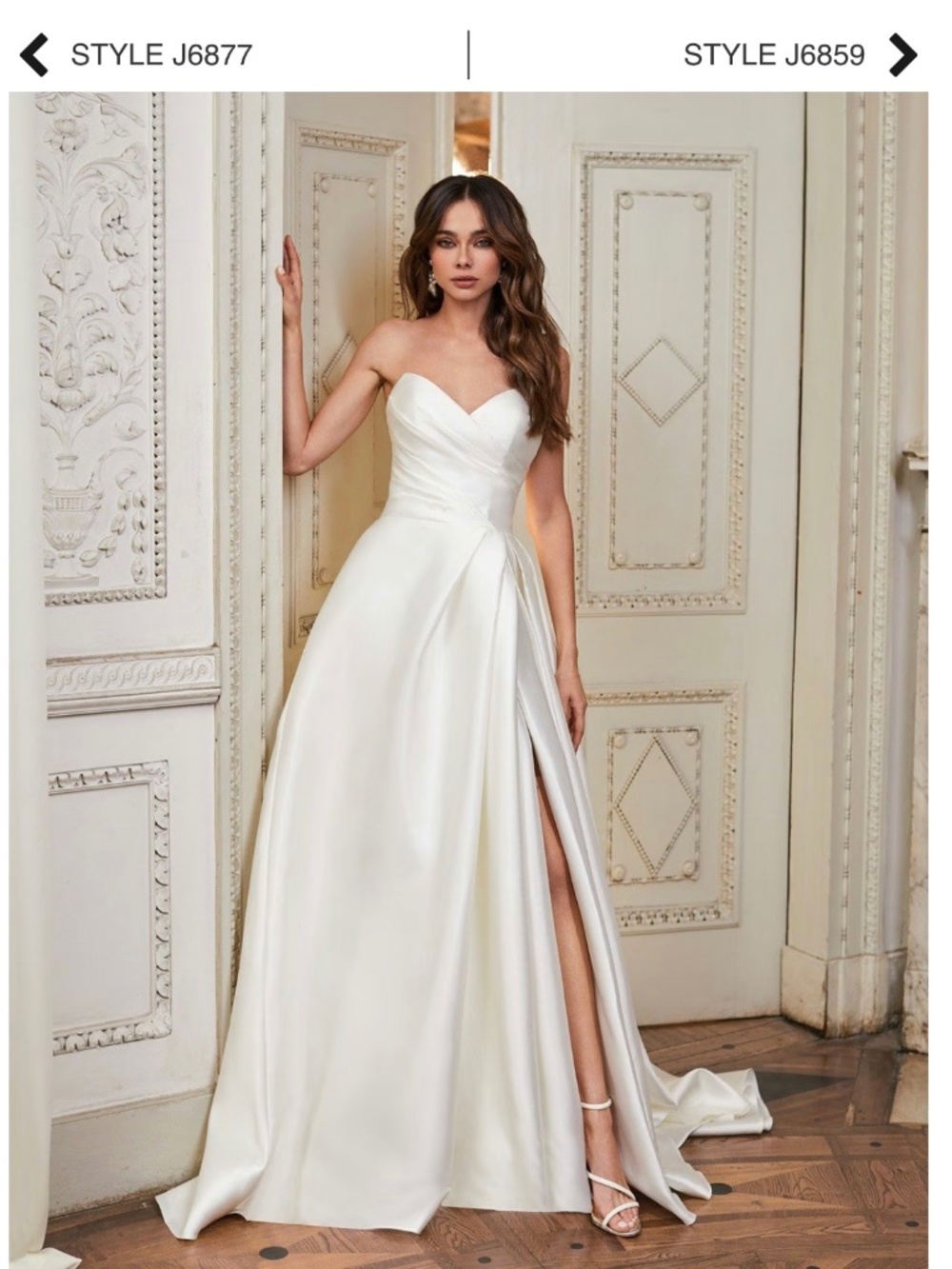 Wedding dress Moonlight Collection